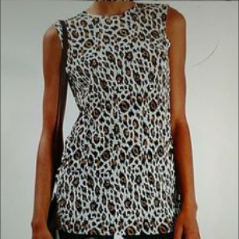 LAST CHANCE Topshop Leopard open back Tank